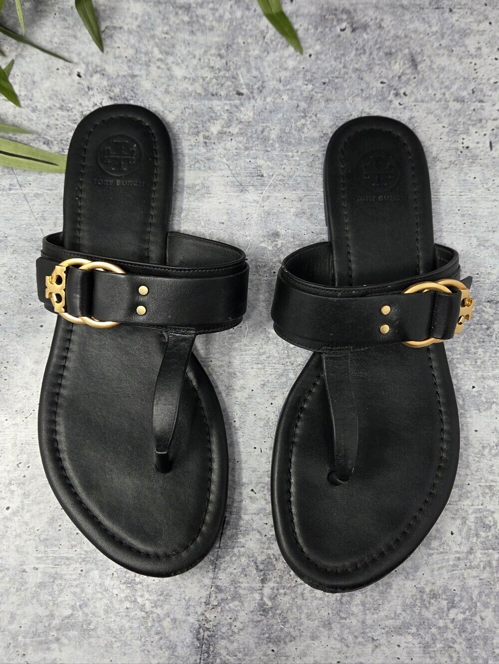 Tory Burch Marsden Black Leather Flat Thong Sandal Gold Hardware Size 8